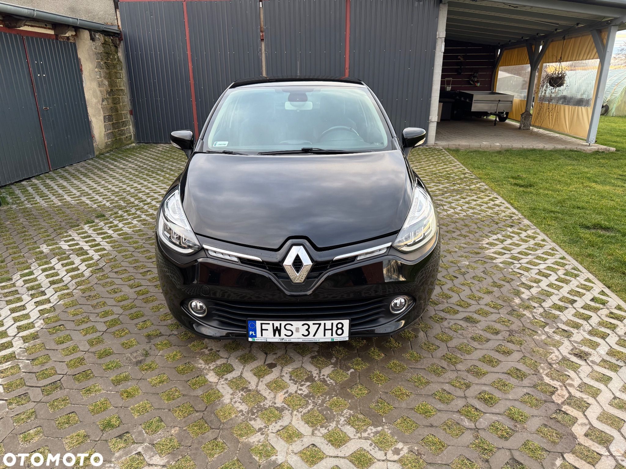 Renault Clio - 1