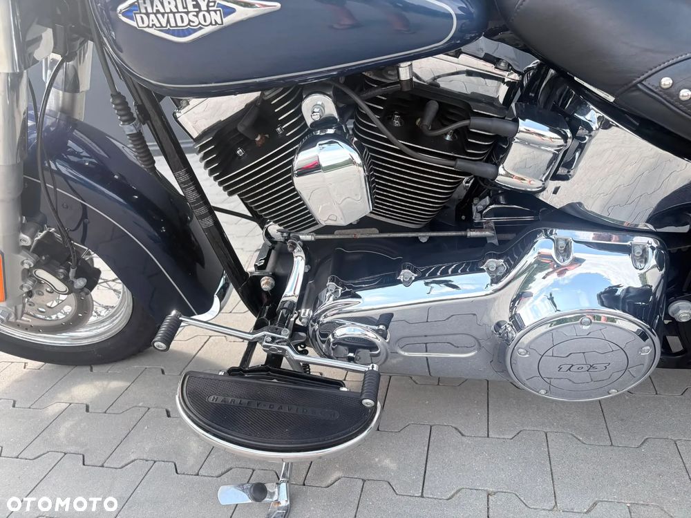 Harley-Davidson Softail Heritage Classic - 18