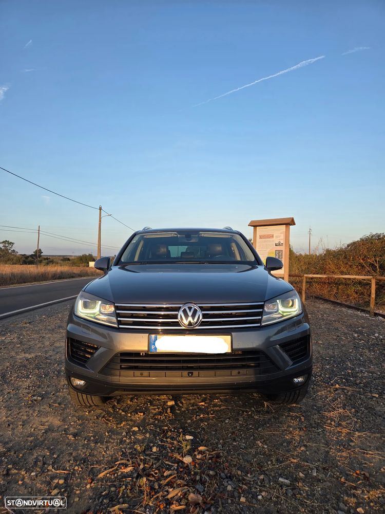 VW Touareg 3.0 TDI V6 - 9