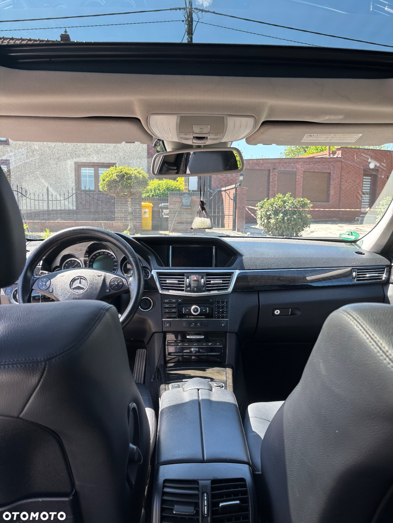 Mercedes-Benz Klasa E 350 T CDI DPF BlueEFFICIENCY 7G-TRONIC Avantgarde - 10