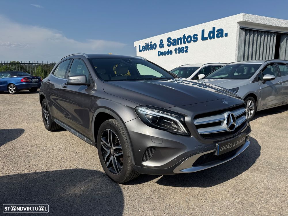 Mercedes-Benz GLA 180 d Urban - 25
