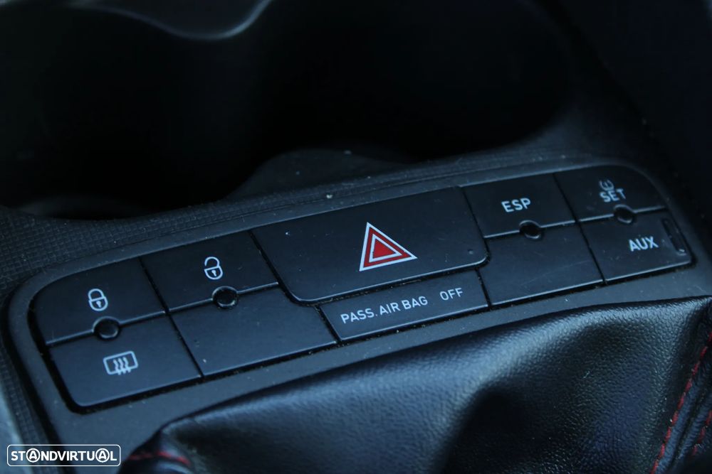 SEAT Ibiza SC 2.0 TDi FR - 22