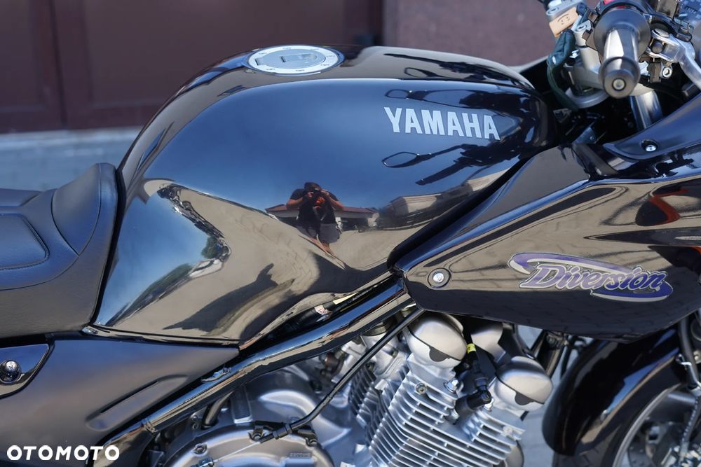 Yamaha XJ - 11