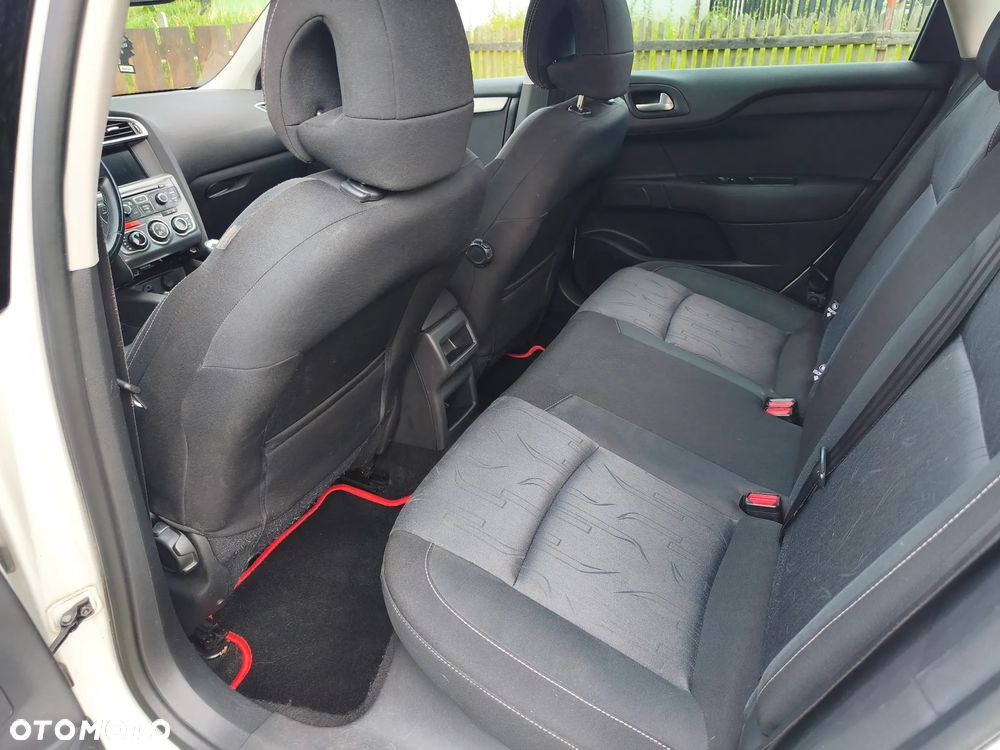 Citroën C4 1.6 HDi Exclusive - 15