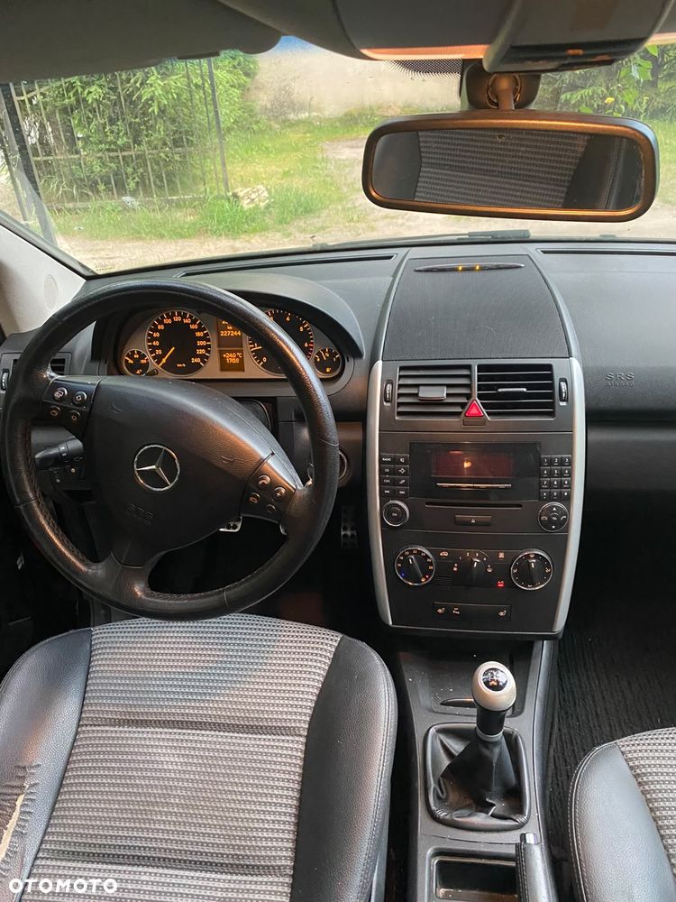 Mercedes-Benz Klasa A 170 Elegance - 10