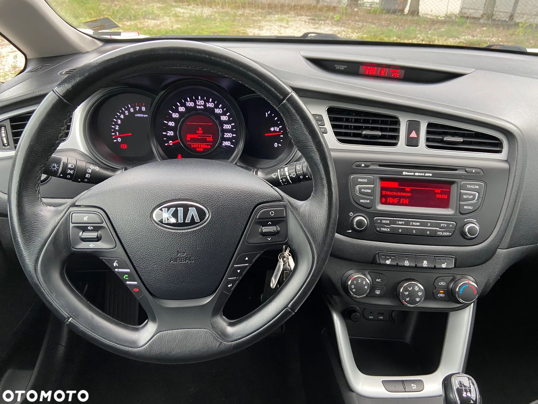 Kia Ceed - 21
