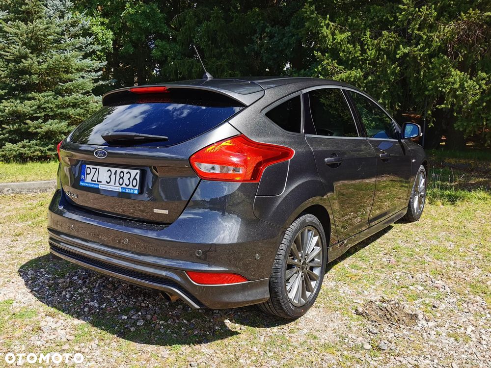 Ford Focus 1.5 EcoBoost ST-Line Black ASS - 4