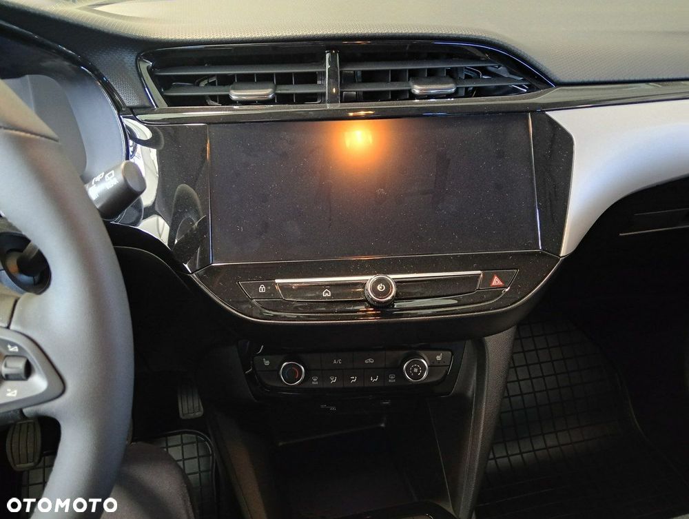 Opel Corsa - 13