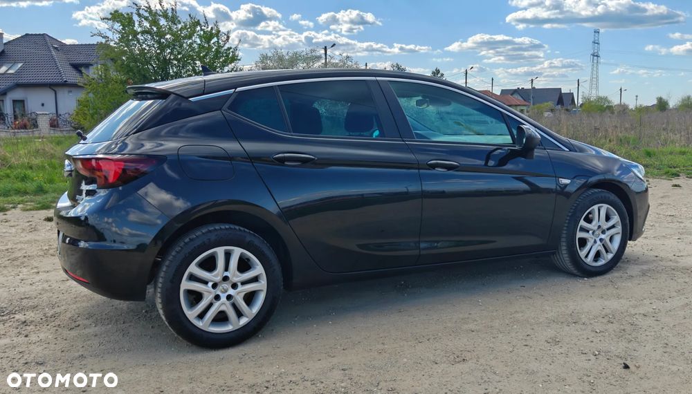 Opel Astra 1.4 Turbo Innovation - 25