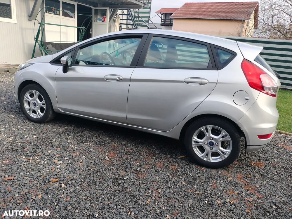 Ford Fiesta 1.25 Celebration - 7