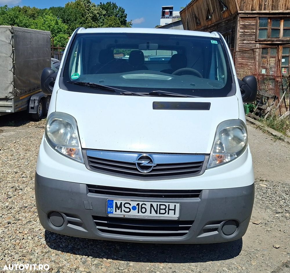 Opel VIVARO - 2