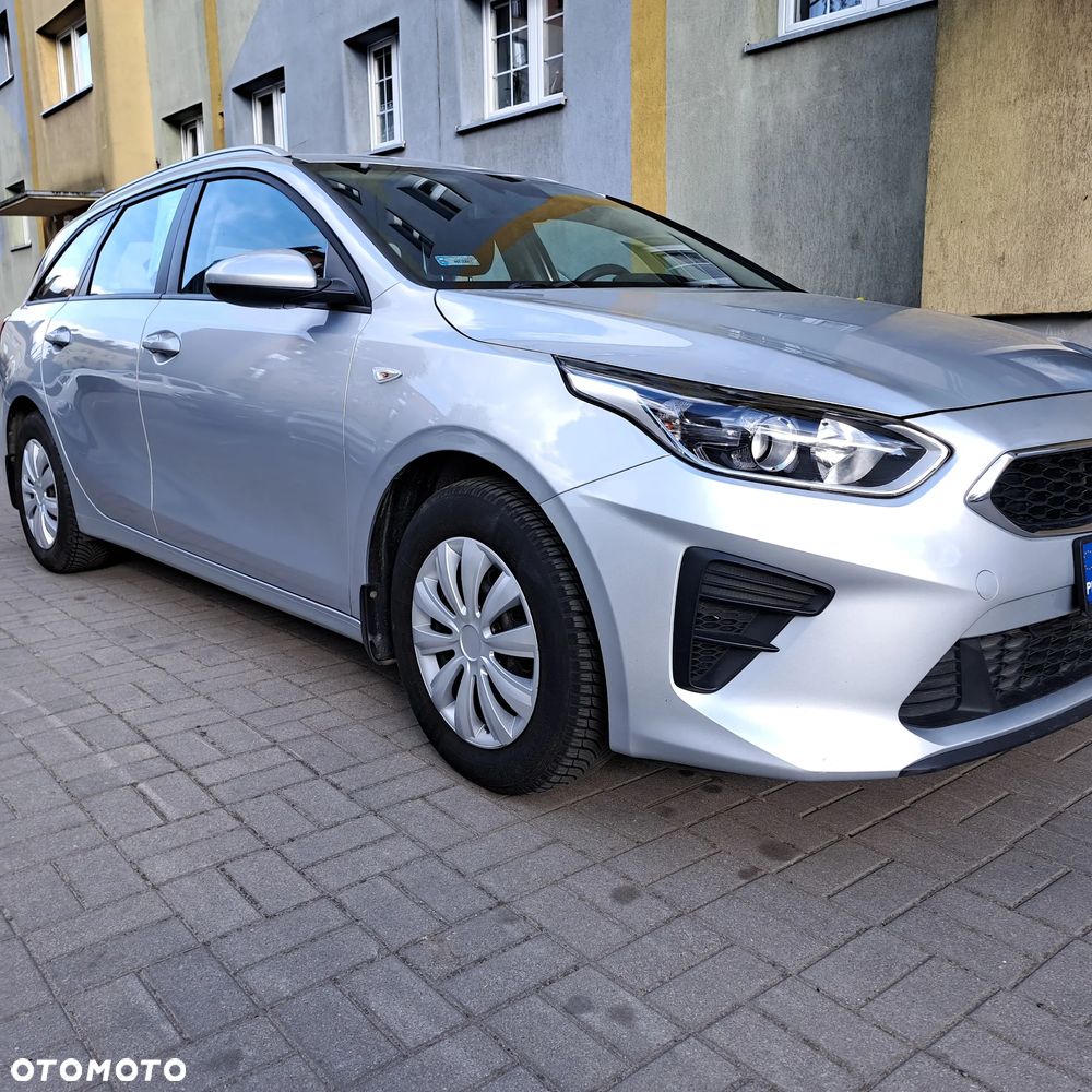 Kia Ceed 1.6 CRDi SCR M - 1