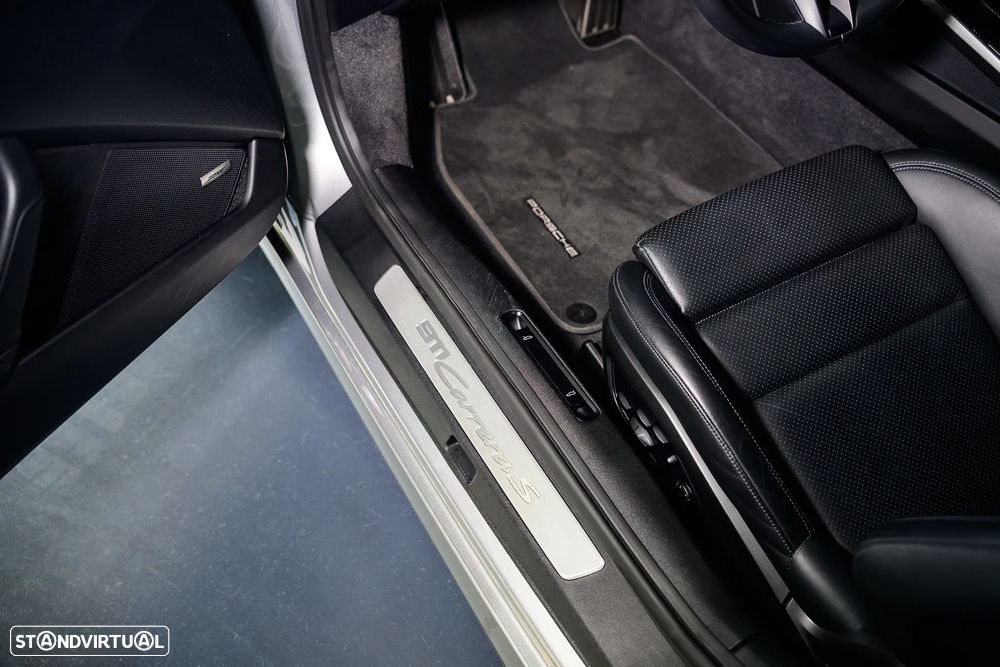 Porsche 911 (992) Carrera S PDK - 10