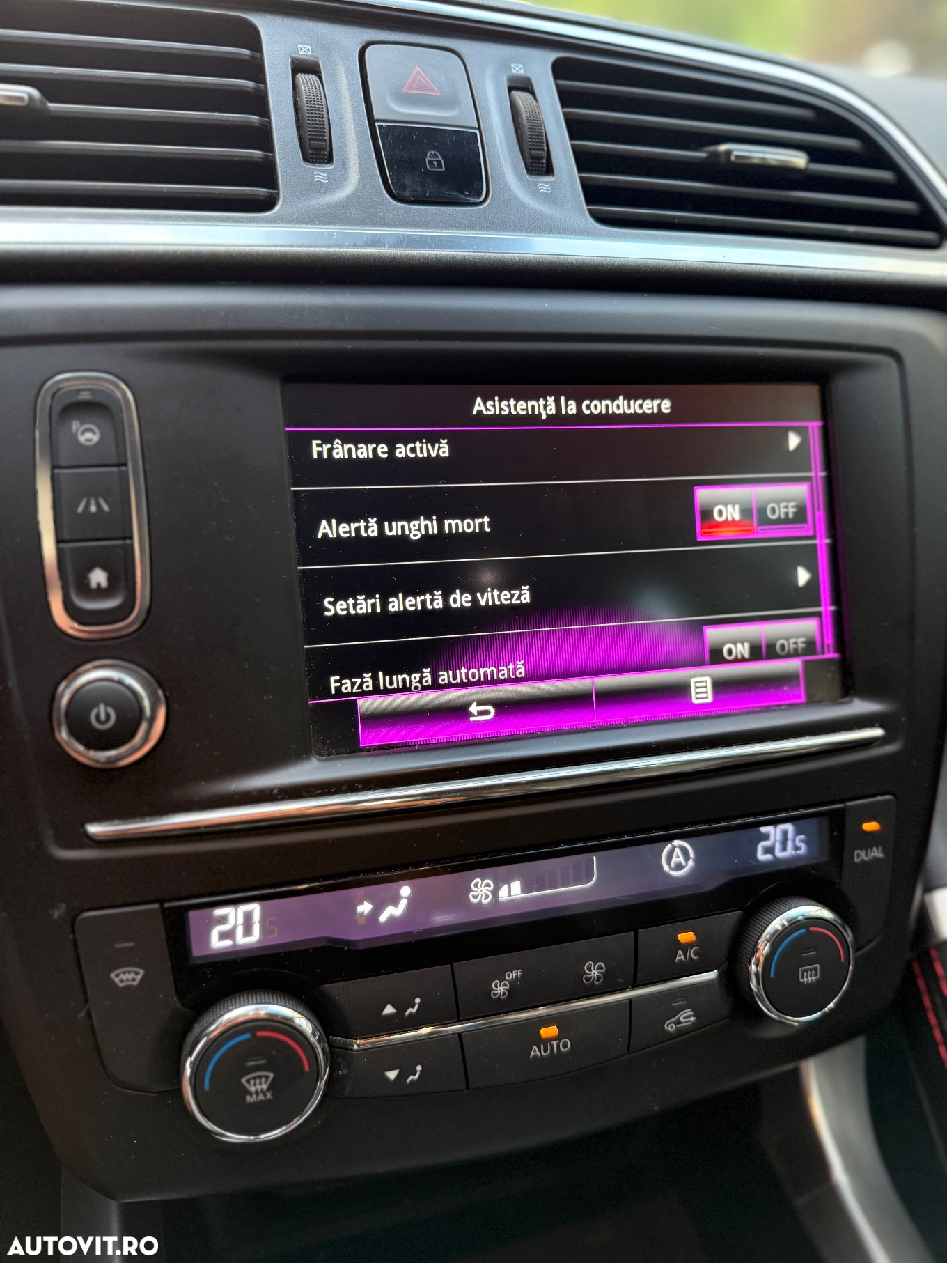Renault Kadjar Energy dCi 130 CROSSBORDER - 24