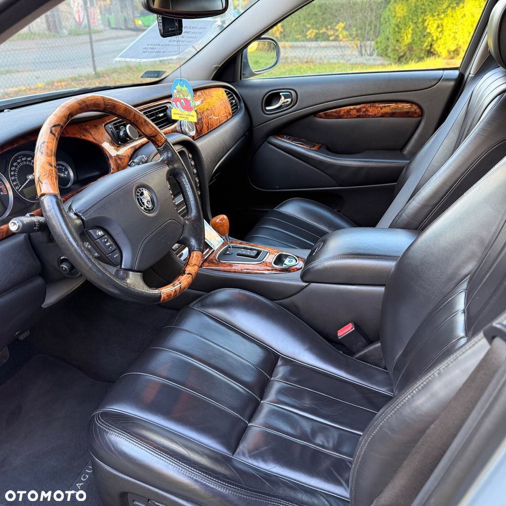 Jaguar S-Type 2.7 V6 D Executive - 13