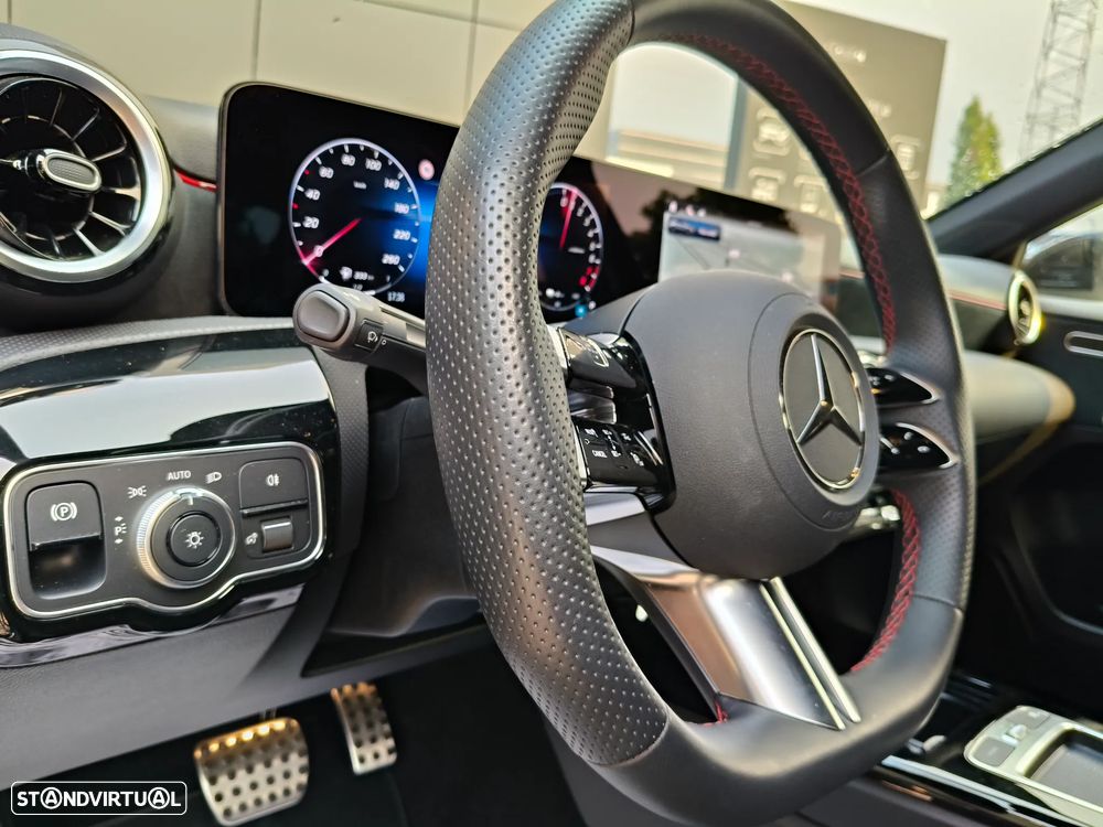 Mercedes-Benz A 250 Limousine e 8G-DCT AMG Line - 9