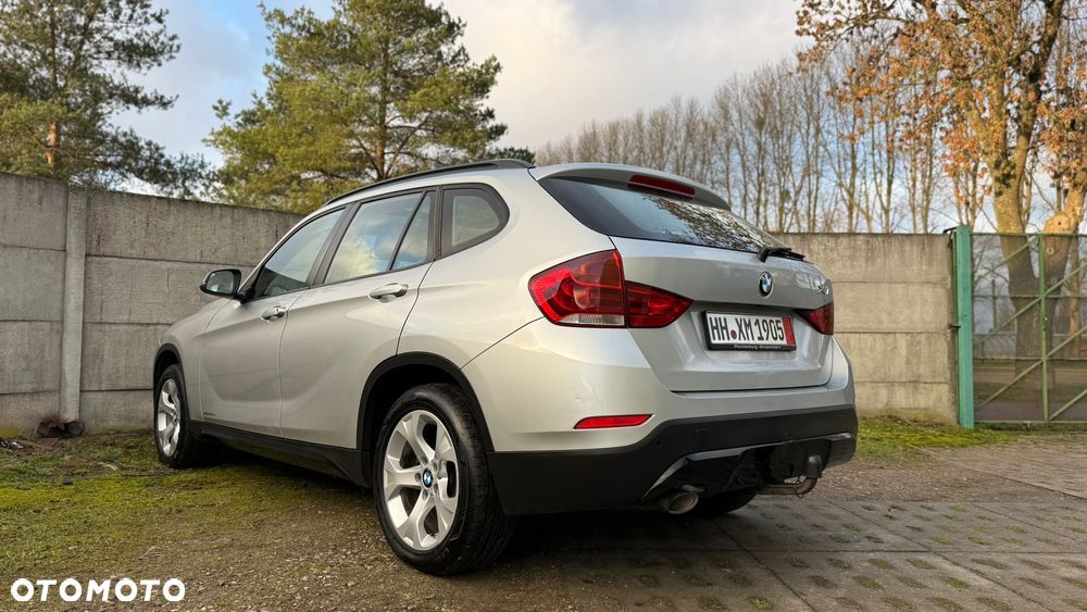 BMW X1 xDrive18d Sport Line - 3