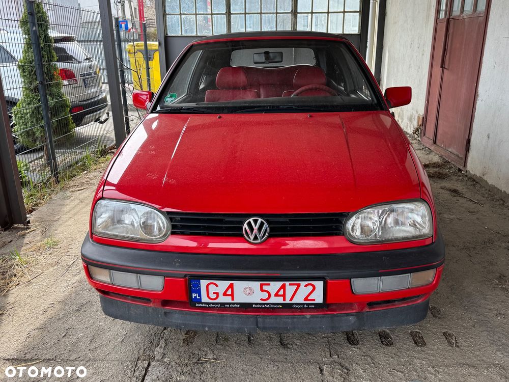 Volkswagen Golf - 2