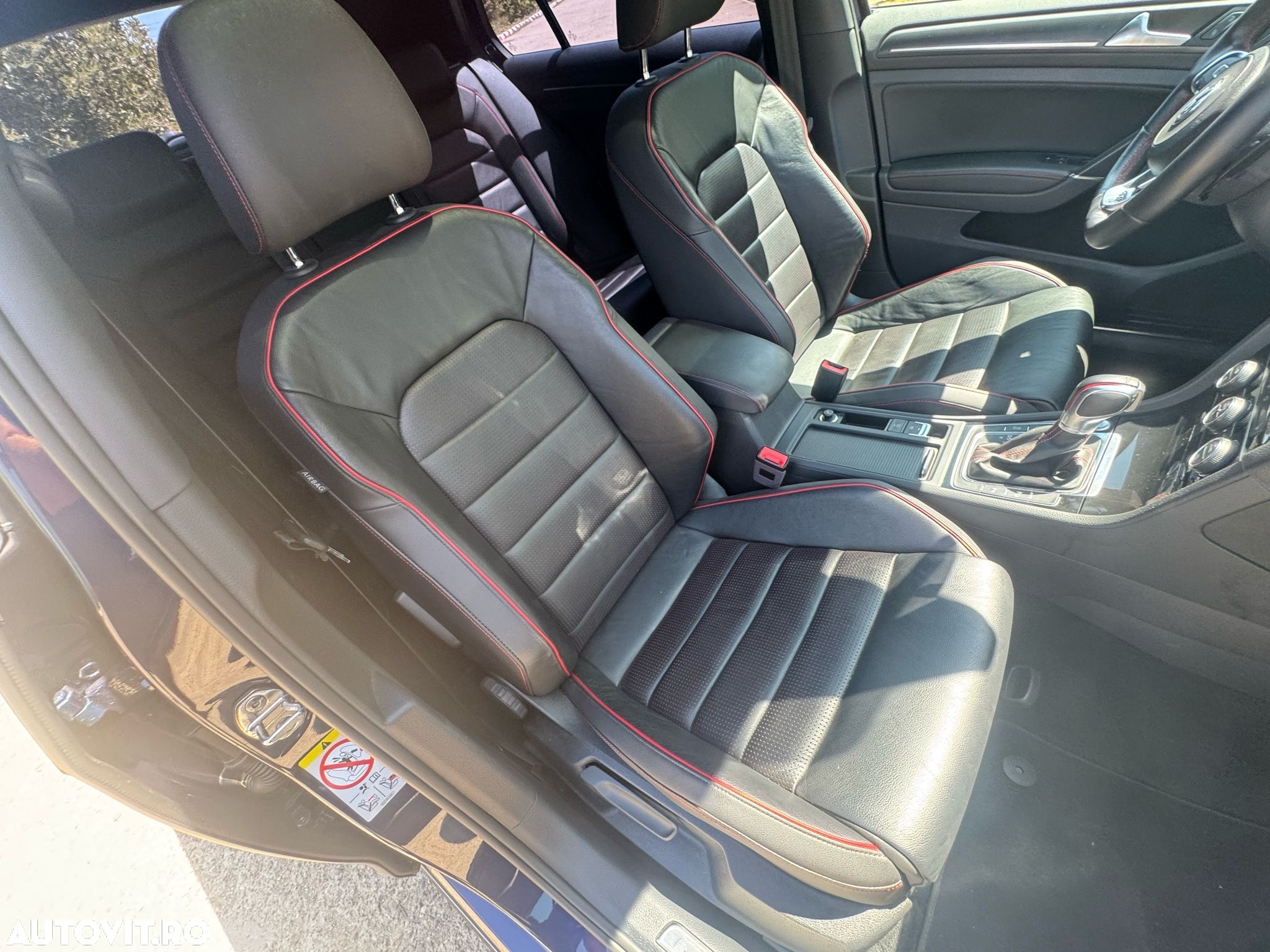 Volkswagen Golf 2.0 TSI DSG GTI Performance - 8