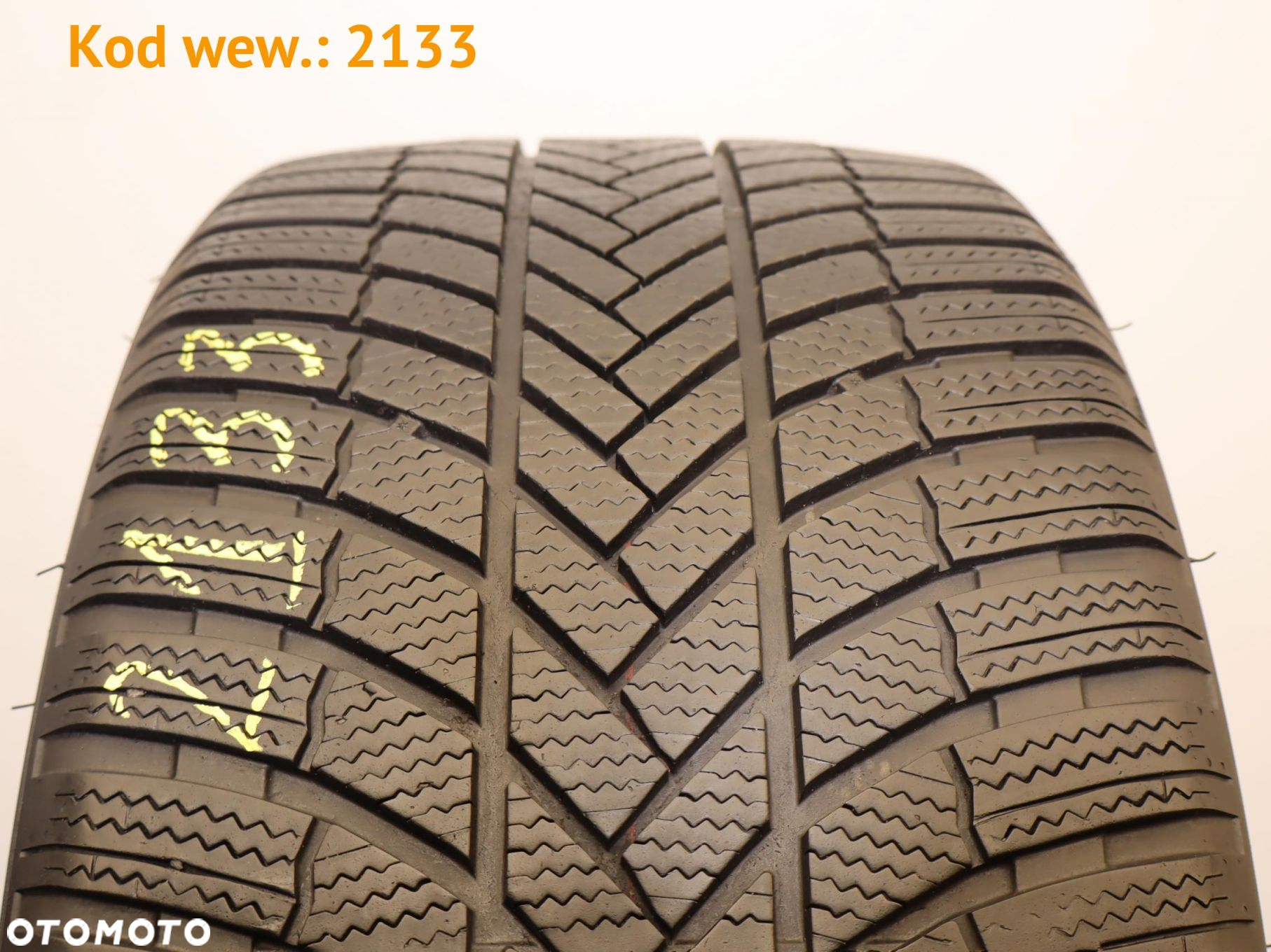 Bridgestone Blizzak LM005 - 255/40 R18 - 7