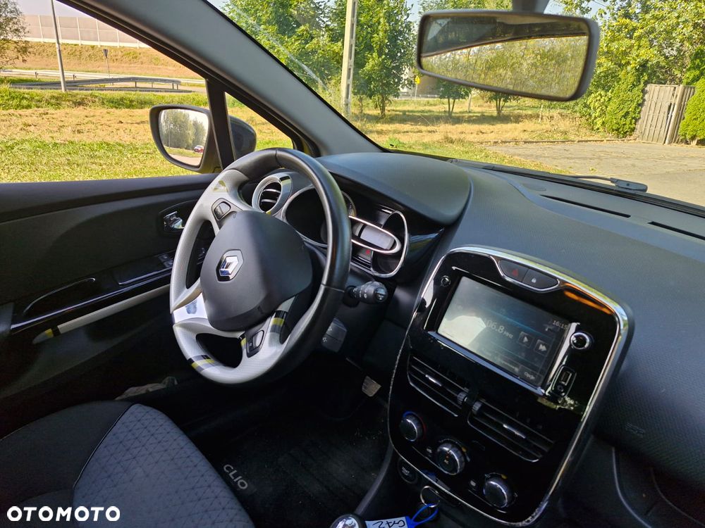 Renault Clio TCe 90 Luxe - 7