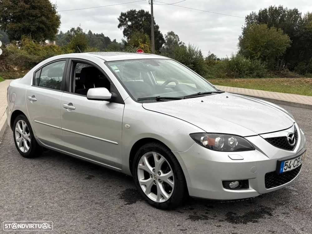 Mazda 3 Hatchback - 12