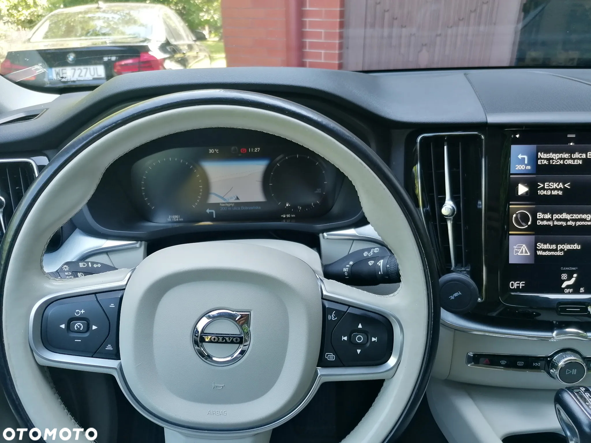 Volvo XC 60 D4 AWD Momentum - 25