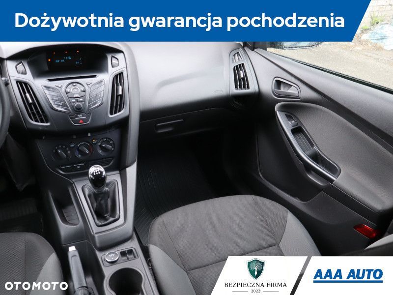Ford Focus - 10