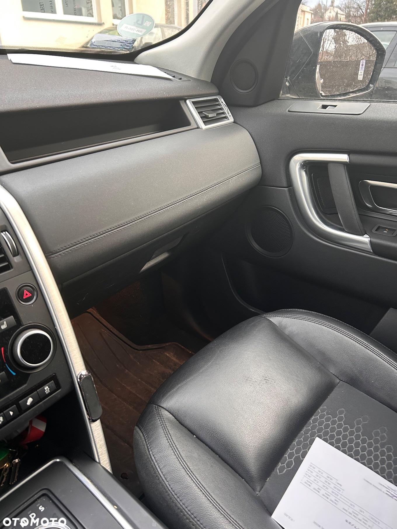 Land Rover Discovery Sport - 5