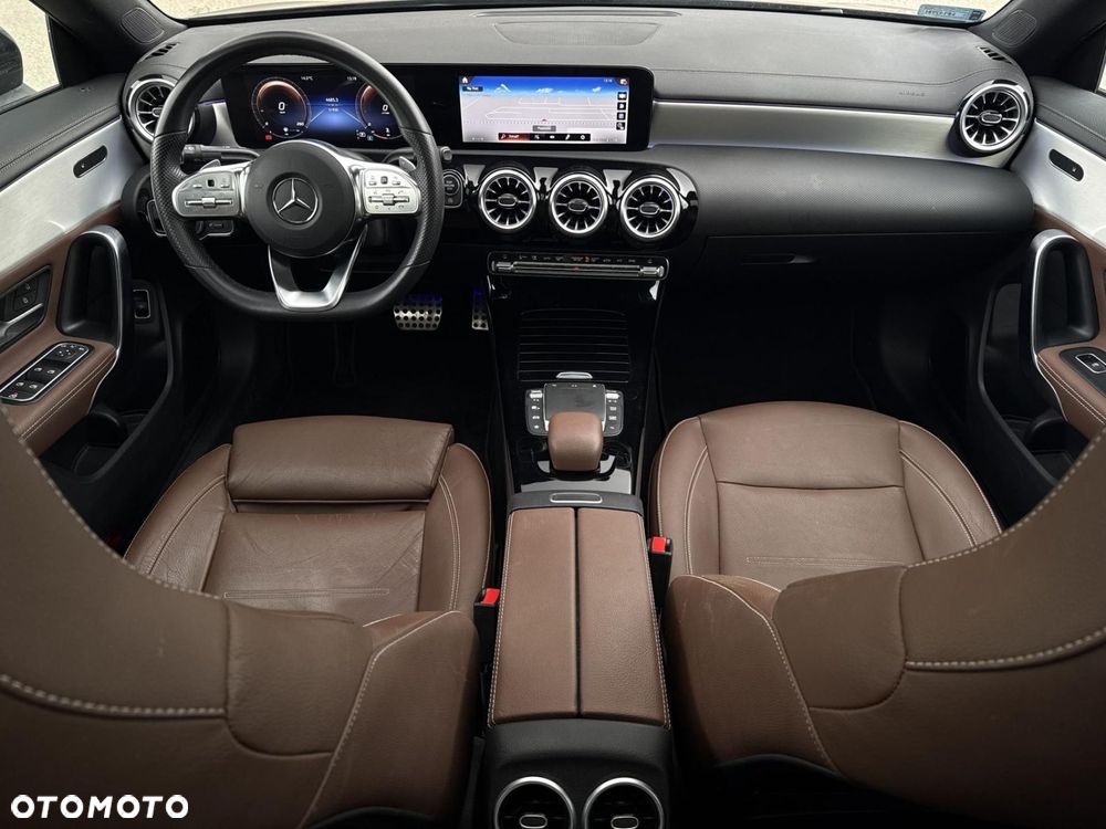 Mercedes-Benz CLA - 17