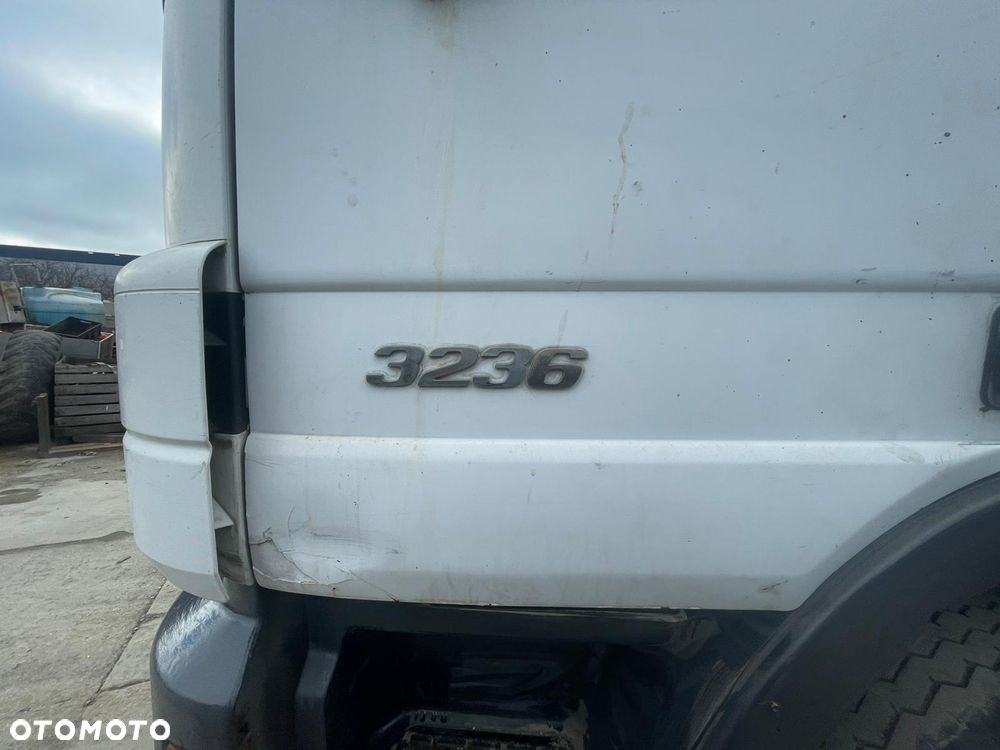 Mercedes-Benz ACTROS 3236 - 9