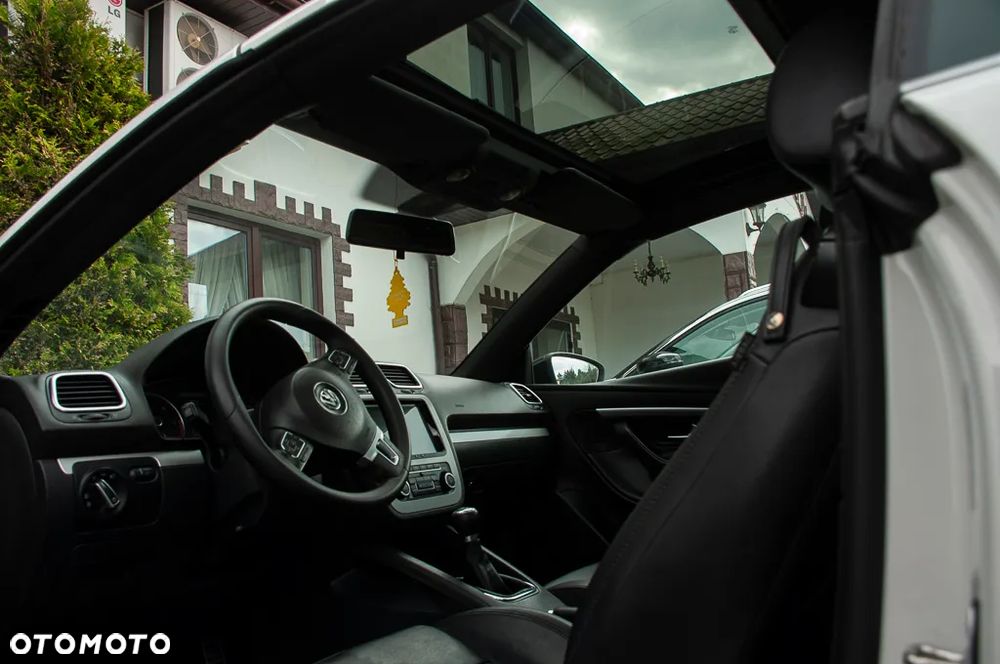 Volkswagen Eos 2.0 TDI DPF BlueMotion Technology Exclusive - 26