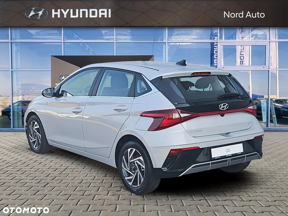 Hyundai i20 - 3