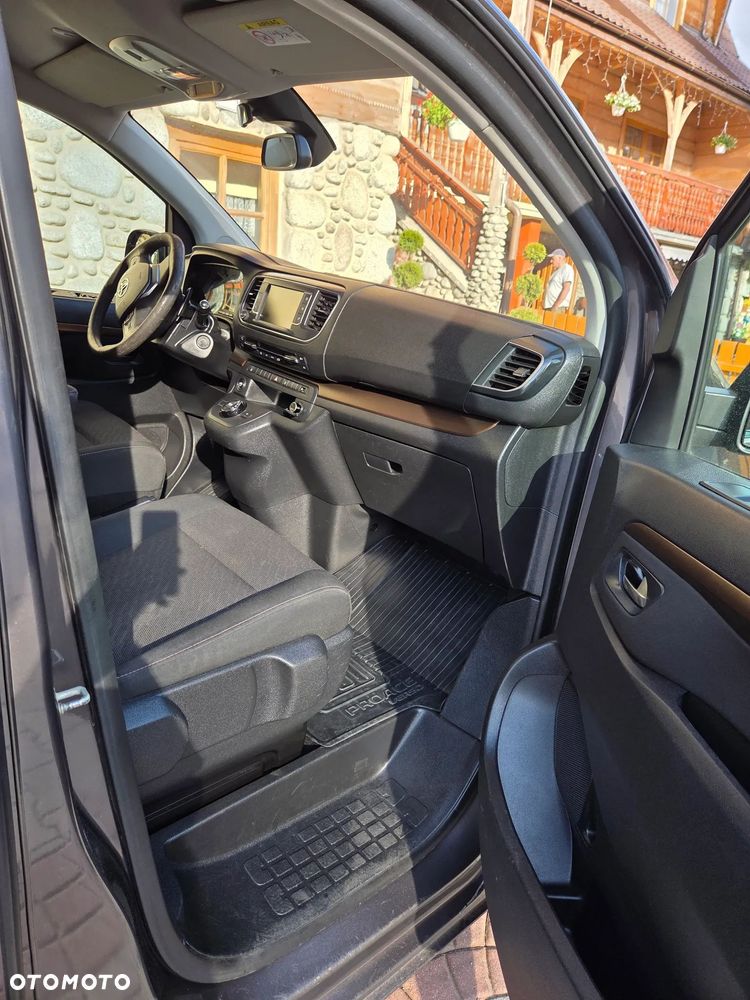 Toyota ProAce Kombi D-4D Medium 2,8t - 8