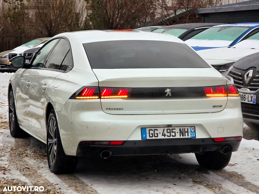 Peugeot 508 PHEV 225ch EAT8 Allure Pack - 10