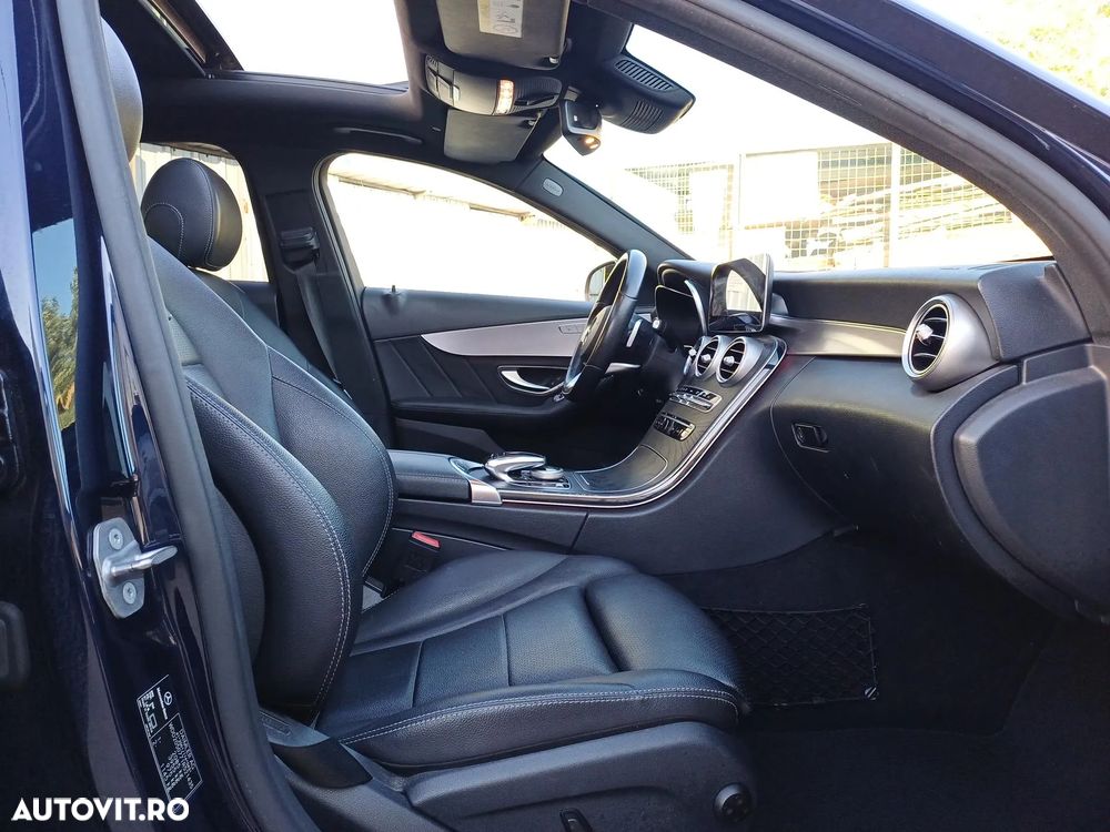 Mercedes-Benz C 200 9G-TRONIC AMG Line - 27