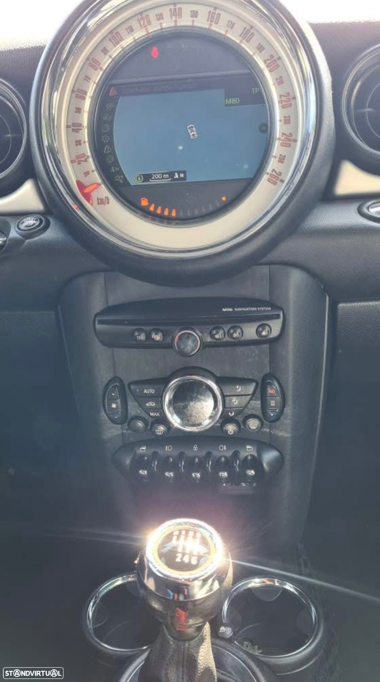 MINI 3 Portas Cooper D - 9