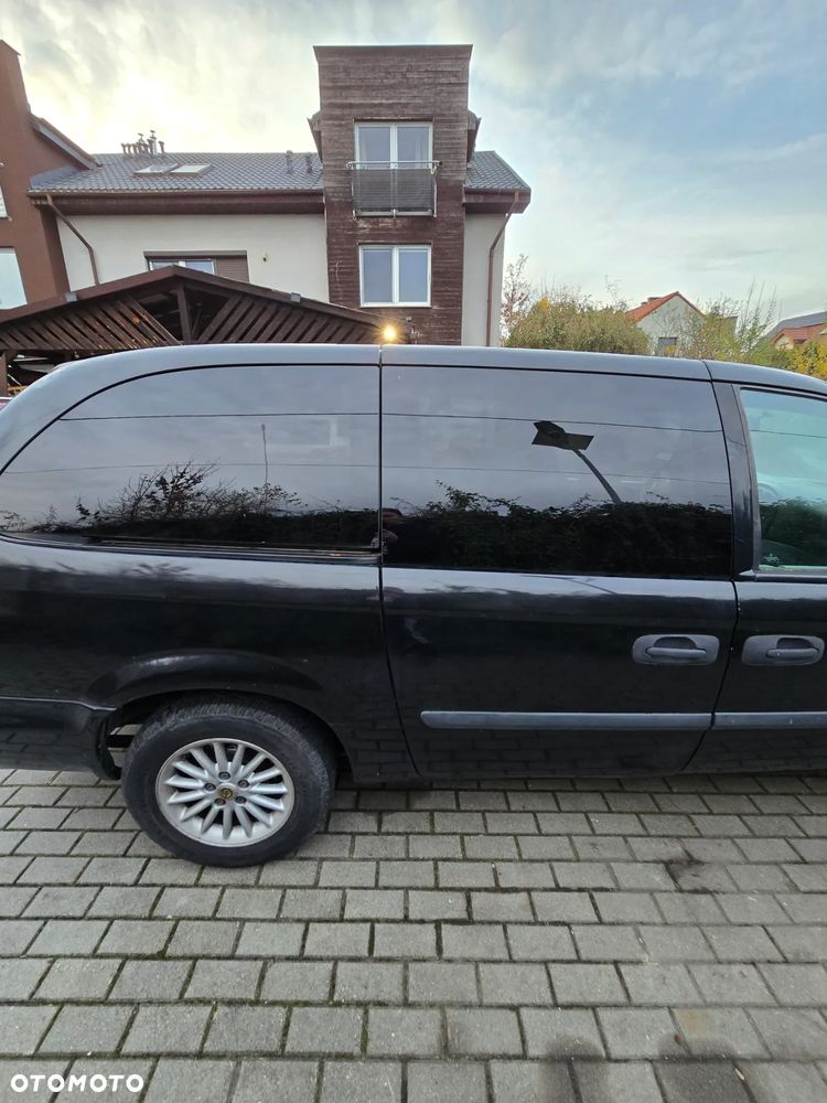 Dodge Grand Caravan 3.3 SE - 9