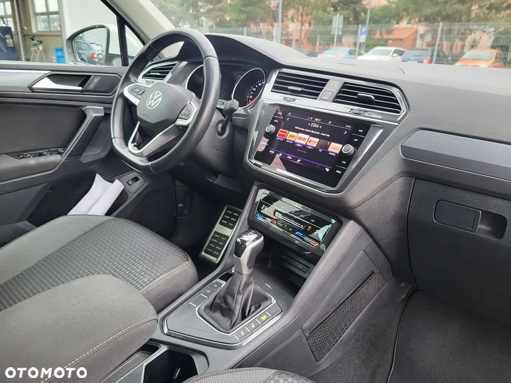 Volkswagen Tiguan 2.0 TDI SCR Active DSG - 12