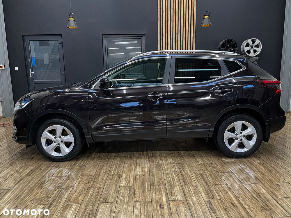 Nissan Qashqai 1.2 DIG-T N-Connecta EU6 - 12