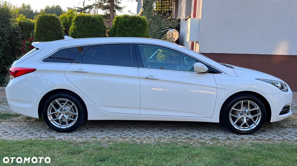 Hyundai i40 Kombi blue 1.7 CRDi Premium - 10