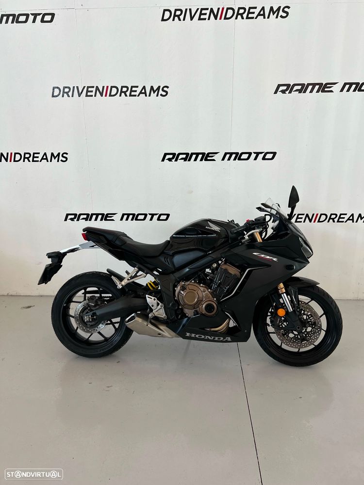 Honda CBR 650R - 4