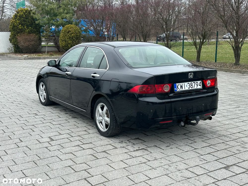 Honda Accord 2.0 Comfort - 4