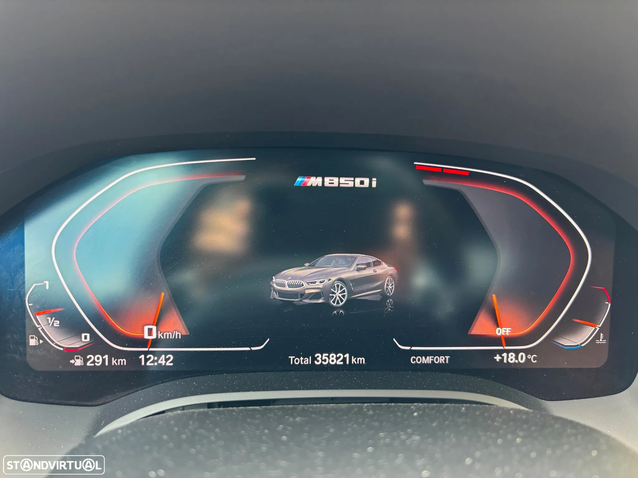 BMW M850i xDrive - 18