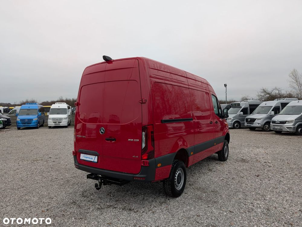Mercedes-Benz Sprinter 319 - 5
