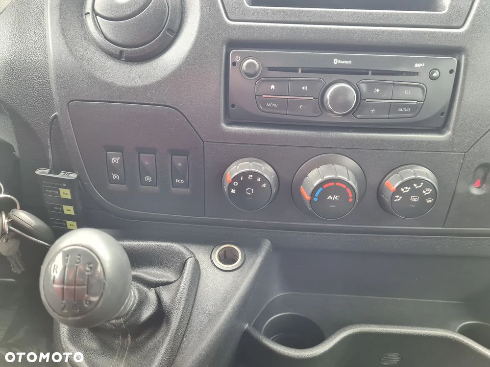 Renault Master - 18