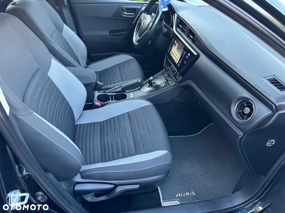 Toyota Auris 1.8 VVT-i Automatik Design Edition - 25