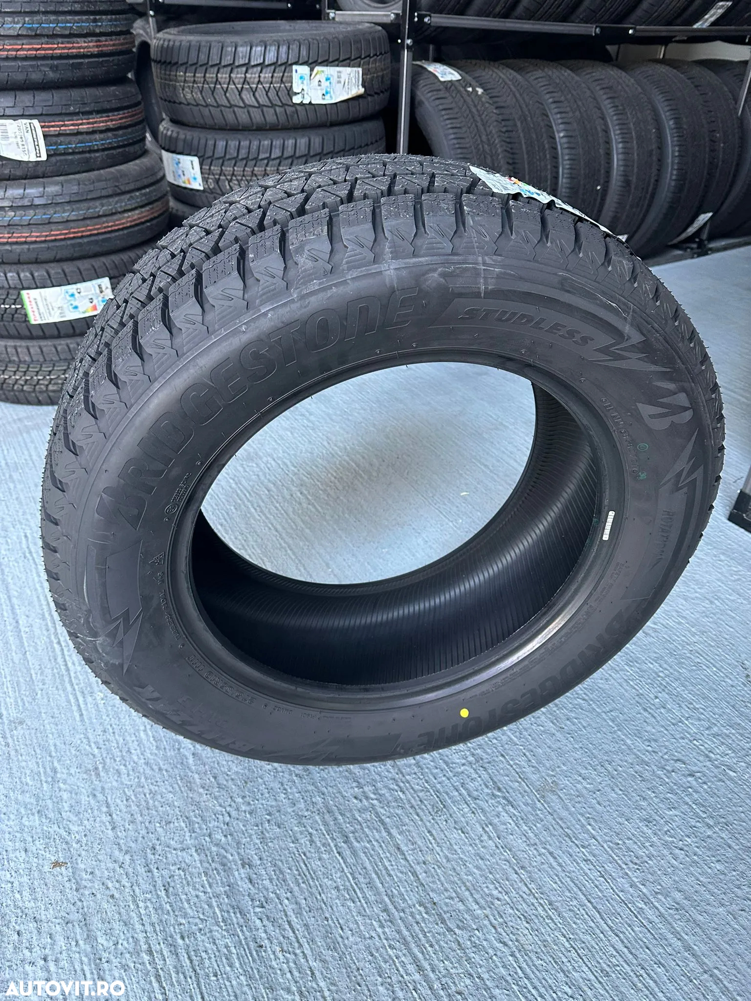 Anvelope noi de iarna 275/55 R19 Bridgestone DM-V3 111T - 4