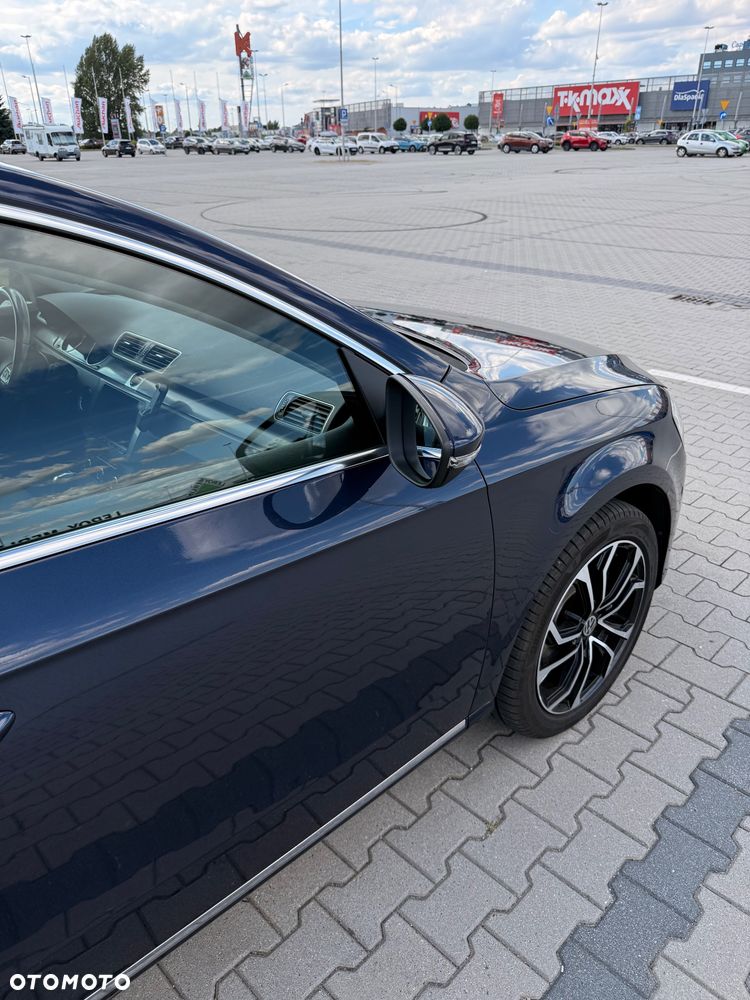 Volkswagen Passat 2.0 TDI Highline DSG - 11