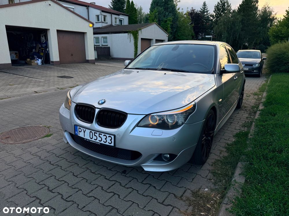 BMW Seria 5 525i - 2